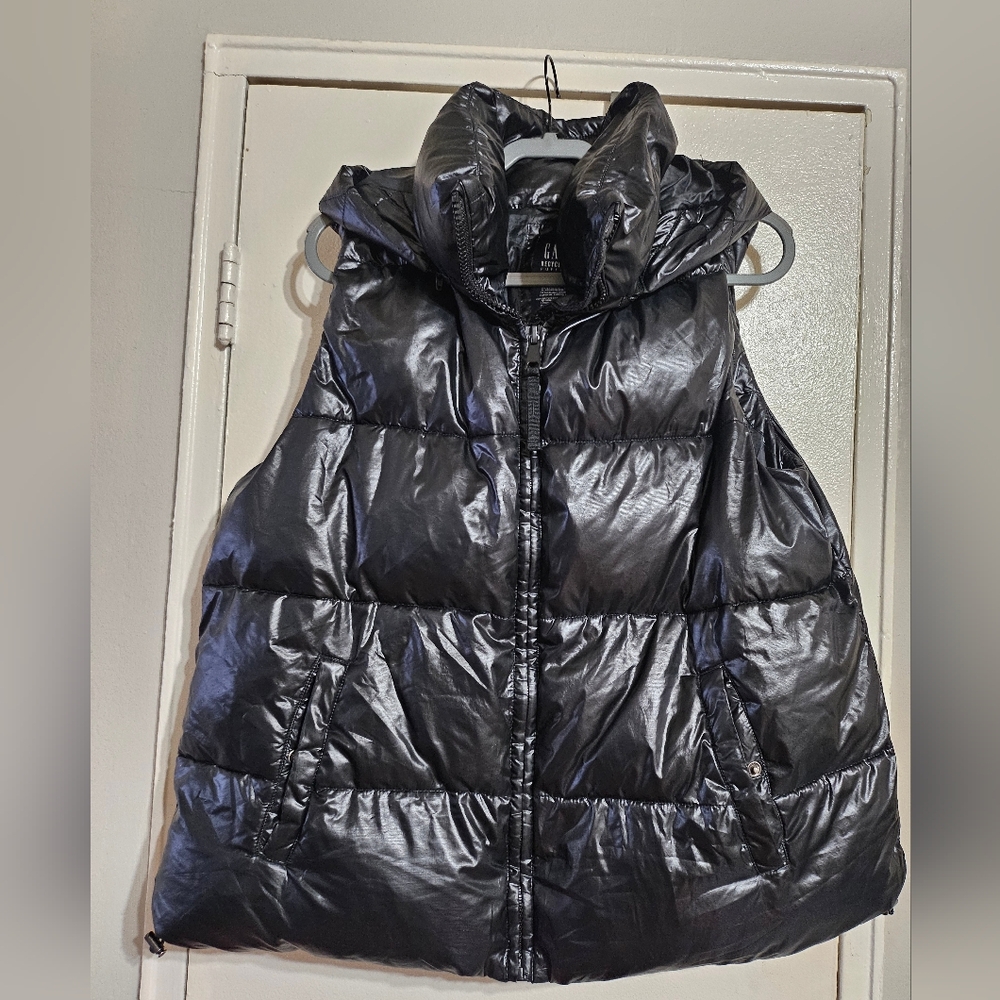 Gap Unisex Vest